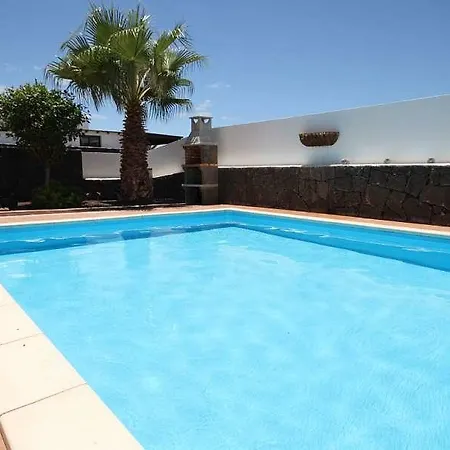 Kusbiz Playa Blanca