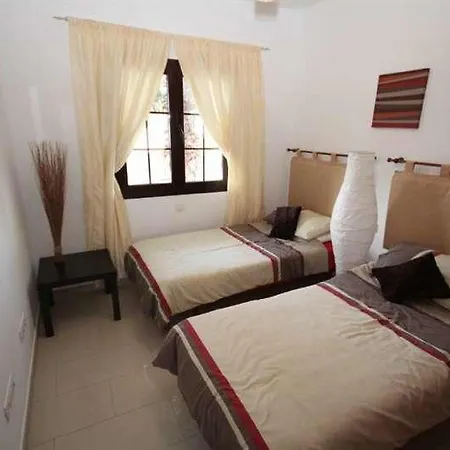 Kusbiz Villa Playa Blanca